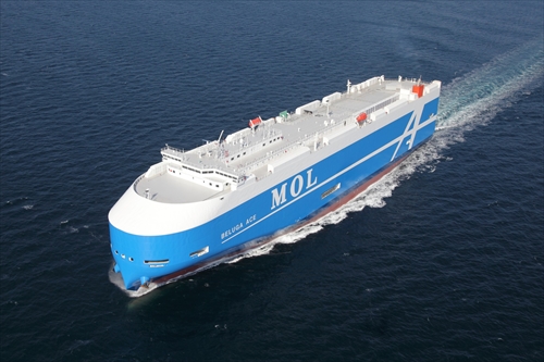 6,800台積み自動車運搬船“BELUGA ACE”
