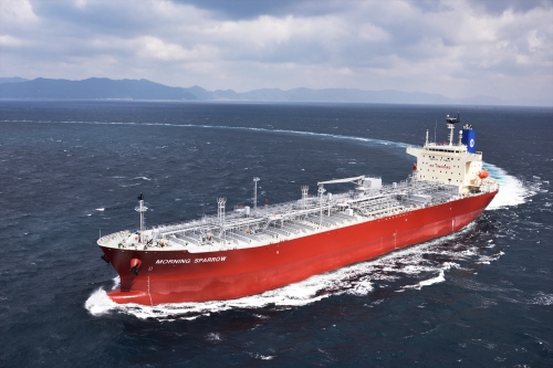 50,000載貨重量トン型プロダクト/ケミカルタンカー“MORNING SPARROW”